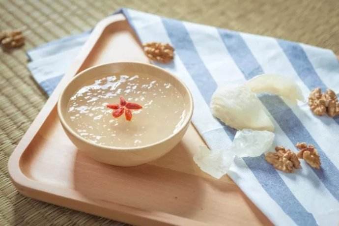 Công dụng của yến sào với làn da Công dụng của yến sào với làn da