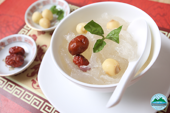 Hướng dẫn cách chưng yến với táo đỏ Hướng dẫn cách chưng yến với táo đỏ