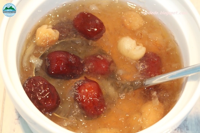 Người già mắt bị mờ Người già mắt bị mờ