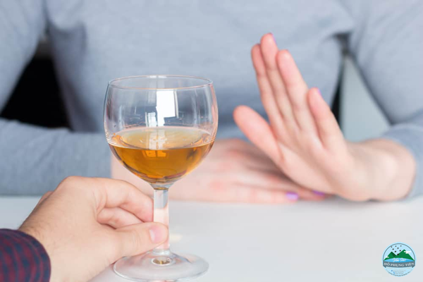 Những điều phụ nữ mang thai cần tránh Những điều phụ nữ mang thai cần tránh