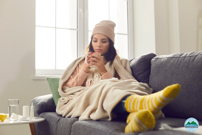 Phụ nữ sau sinh bị lạnh người Phụ nữ sau sinh bị lạnh người