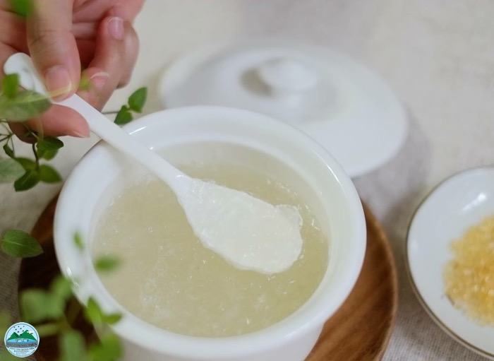 Tác dụng của tổ yến với trẻ em Tác dụng của tổ yến với trẻ em