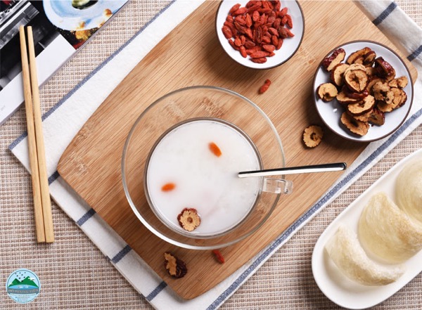 Tác dụng của việc ăn tổ yến Tác dụng của việc ăn tổ yến