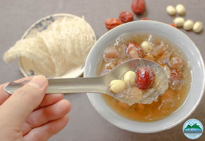 Tổ yến sào có tác dụng gì Tổ yến sào có tác dụng gì