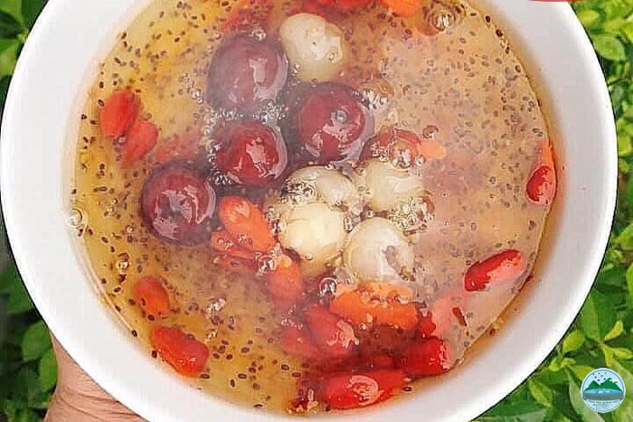 yến chưng hạt sen táo đỏ hạt chia yến chưng hạt sen táo đỏ hạt chia