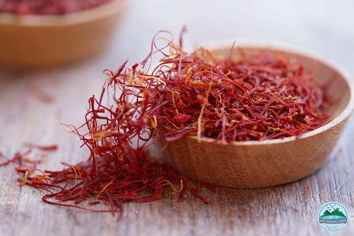 yến chưng saffron cho sức khỏe yến chưng saffron cho sức khỏe