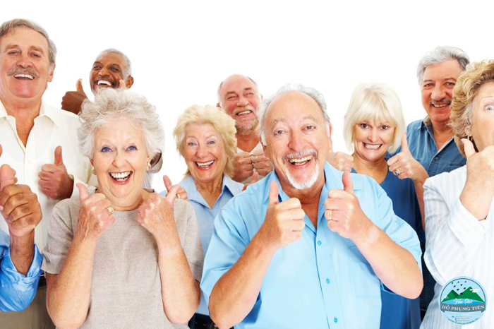 Yến sào có tác dụng gì với người già Yến sào có tác dụng gì với người già