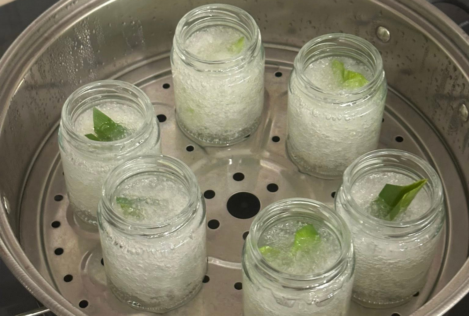 chưng yến chưng yến