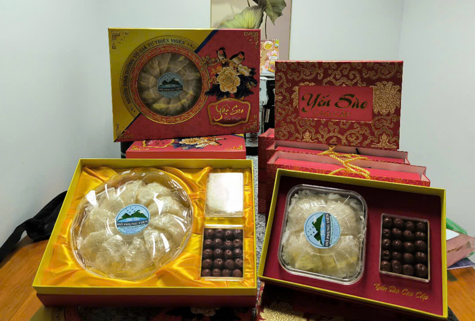 Yến sào Yến sào