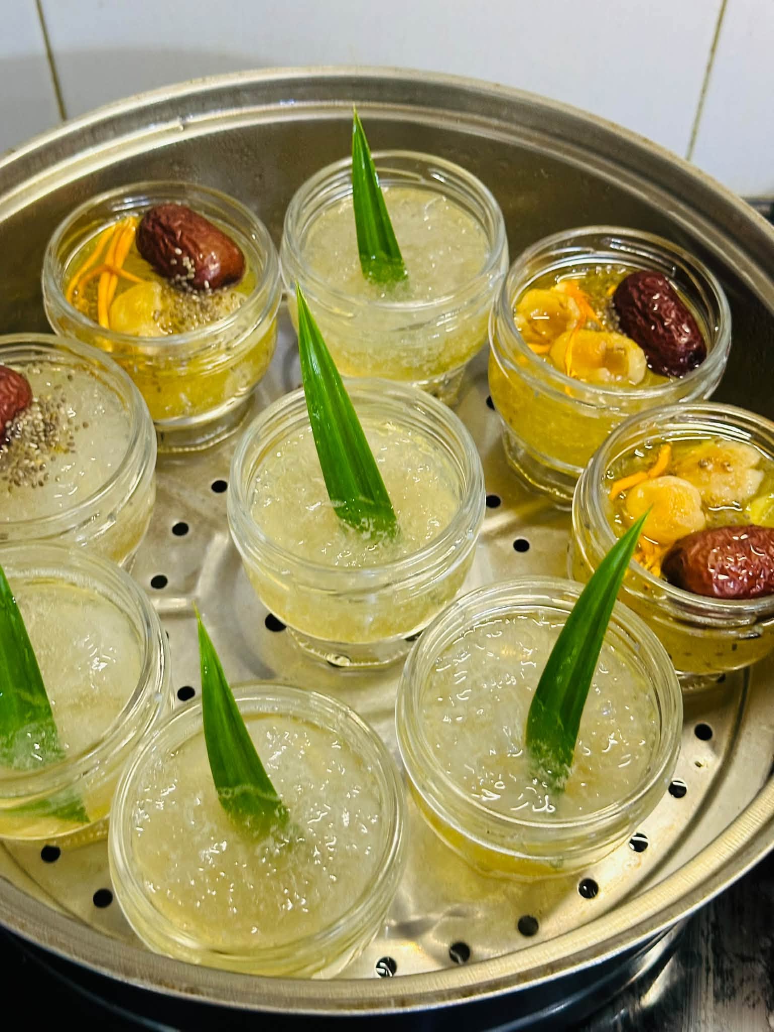 yến sào nguyên chất yến sào nguyên chất