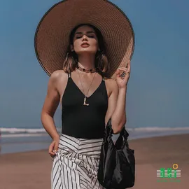 Mũ rộng vành - Floppy Hat