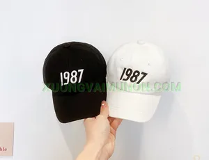 Mũ nón kết in năm sinh: Sản phẩm độc đáo, giá cả hợp lý
