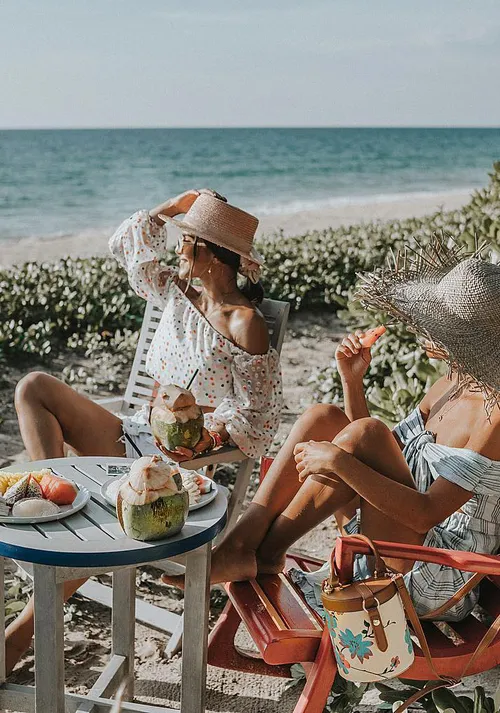 Mũ rộng vành - Floppy Hat