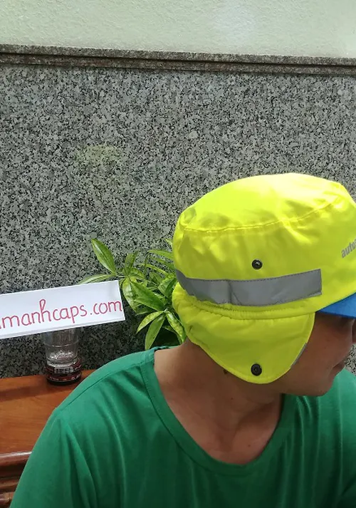 Nón bảo hộ lao động công nhân xúc tuyết