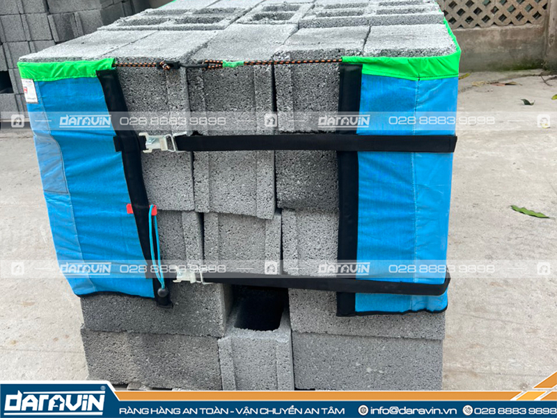 72h thiết kế và bàn giao mẫu lưới quấn pallet khóa xiết móc gài cho công ty gỗ nội thất Bình Dương 72h thiết kế và bàn giao mẫu lưới quấn pallet khóa xiết móc gài cho công ty gỗ nội thất Bình Dương