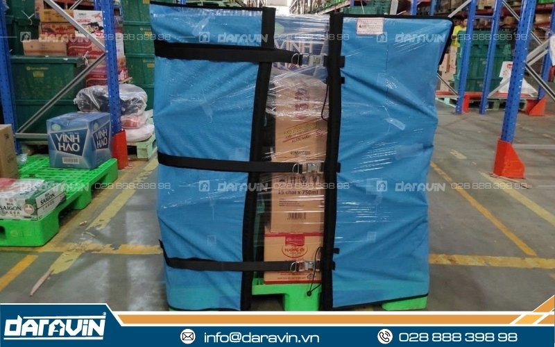 Lưới quấn pallet tái sử dụng giúp Bách Hóa Xanh giảm chi phí vật tư tiêu hao đồng thời cắt giảm rác thải nhựa và hỗ trợ triển khai mô hình kho hàng xanh bền vững