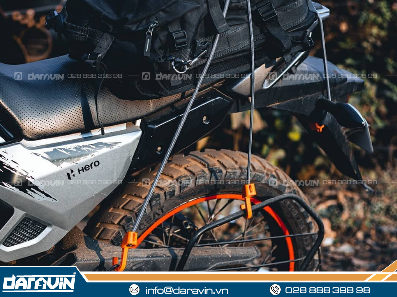 Securing Cargo on Motorcycles