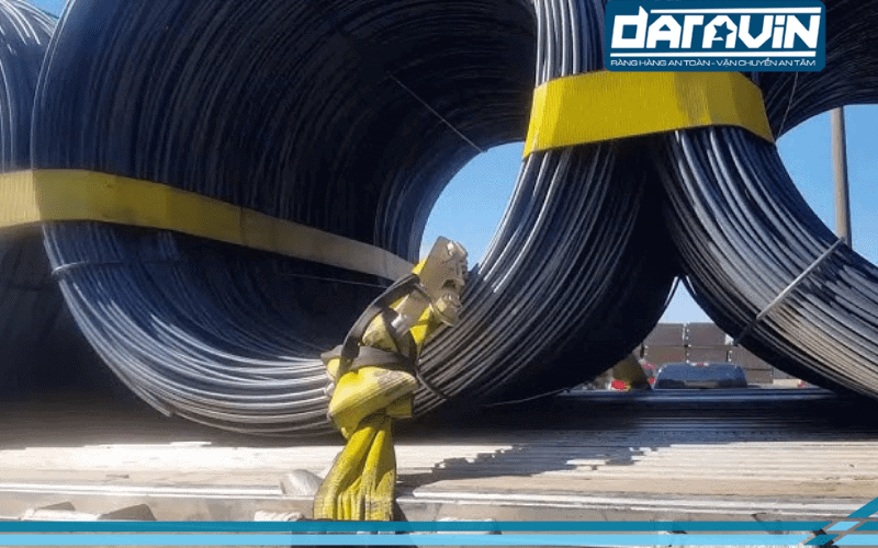 ưu tiên chọn các mẫu dây chằng hàng tăng đơ đạt tiêu chuẩn an toàn cao cho công tác ràng buộc cuộn thép trên container ưu tiên chọn các mẫu dây chằng hàng tăng đơ đạt tiêu chuẩn an toàn cao cho công tác ràng buộc cuộn thép trên container