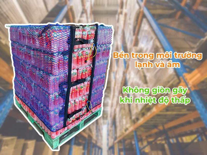 Lưới quấn pallet polyester phù hợp kho mát, kho lạnh và kho đông lạnh, giữ pallet ổn định và bền bỉ trong môi trường nhiệt độ thấp
