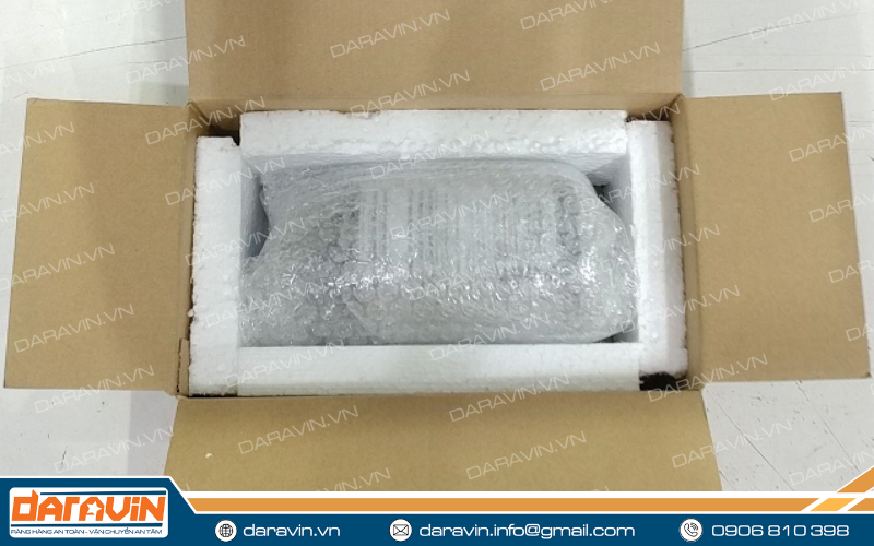 Chọn thùng carton rộng hơn kích thước của hàng nhầm thêm các lớp bọc và lớp chống shock Chọn thùng carton rộng hơn kích thước của hàng nhầm thêm các lớp bọc và lớp chống shock