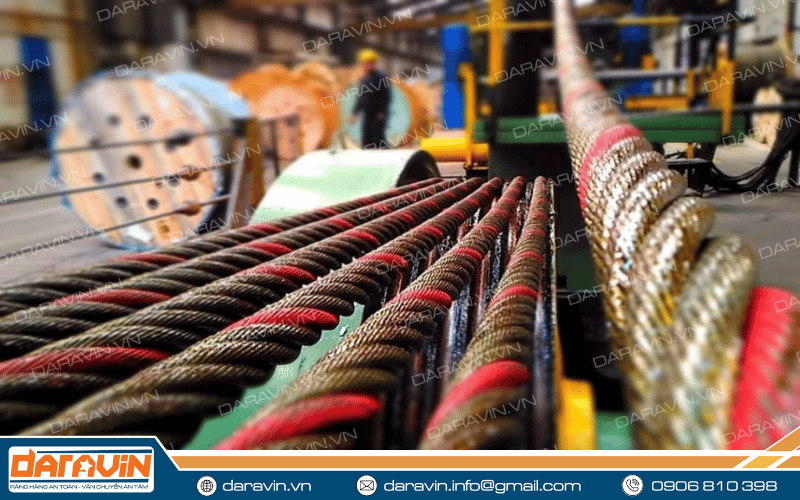 Dây cáp thép cẩu hàng có giá thành sản xuất khá cao Dây cáp thép cẩu hàng có giá thành sản xuất khá cao