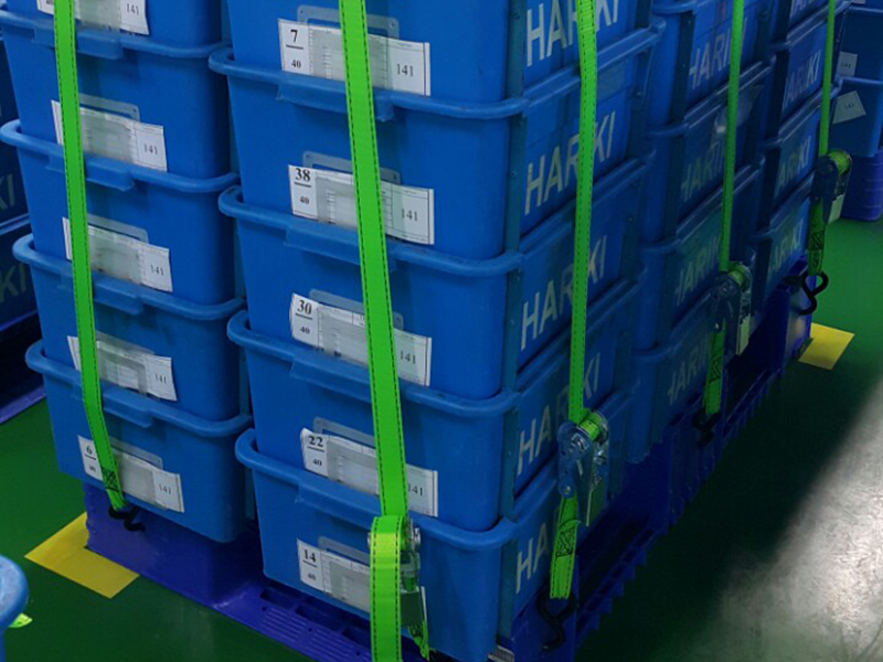 Ứng dụng Dây chằng hàng tăng đơ bản 25mm tải 900kg không móc dài 5m Ứng dụng Dây chằng hàng tăng đơ bản 25mm tải 900kg không móc dài 5m