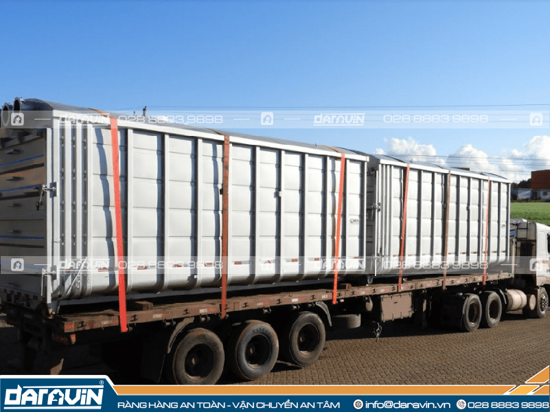 Dây chằng hàng tăng đơ DARAVIN được nhiều đơn vị vận tải hàng hóa tin tưởng và sử dụng Dây chằng hàng tăng đơ DARAVIN được nhiều đơn vị vận tải hàng hóa tin tưởng và sử dụng