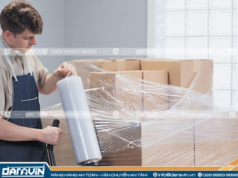 Dựa trên các tiêu chuẩn cơ bản để đánh giá màng PE đạt tiêu chuẩn chất lượng  Dựa trên các tiêu chuẩn cơ bản để đánh giá màng PE đạt tiêu chuẩn chất lượng