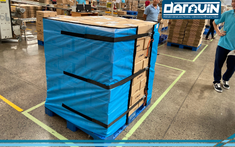 Giải pháp sử dụng lưới quấn pallet nhận được nhiều sự quan tâm từ đội ngũ kho hàng Fleming Giải pháp sử dụng lưới quấn pallet nhận được nhiều sự quan tâm từ đội ngũ kho hàng Fleming