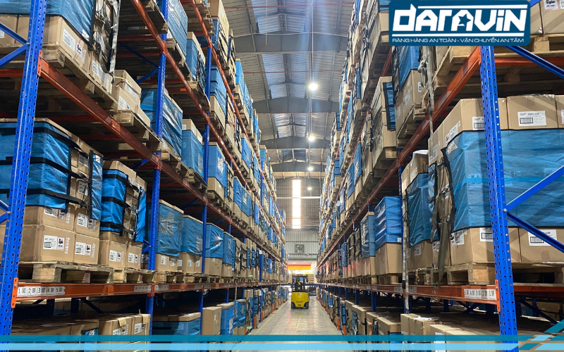 Kho hàng chuẩn xanh tại TTI sử dụng lưới quấn pallet DARAVIN làm giải pháp đóng gói hàng hóa thay cho màng Pe nhựa Kho hàng chuẩn xanh tại TTI sử dụng lưới quấn pallet DARAVIN làm giải pháp đóng gói hàng hóa thay cho màng Pe nhựa