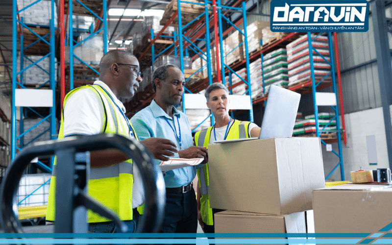 Khoanh vùng và lập sơ đồ kho theo từng chức năng của kho hàng Khoanh vùng và lập sơ đồ kho theo từng chức năng của kho hàng