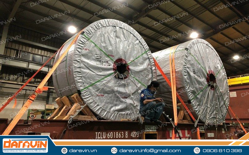 Lashing các hàng hóa trên container Lashing các hàng hóa trên container