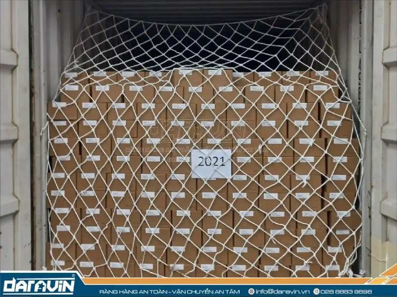 Lưu ý khi sử dụng lưới chắn container sợi dù phi 4 mắt 10 cm