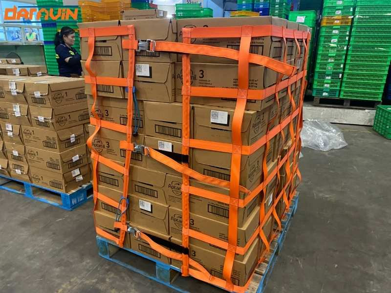 Lưới quấn pallet làm bằng dây bẹ