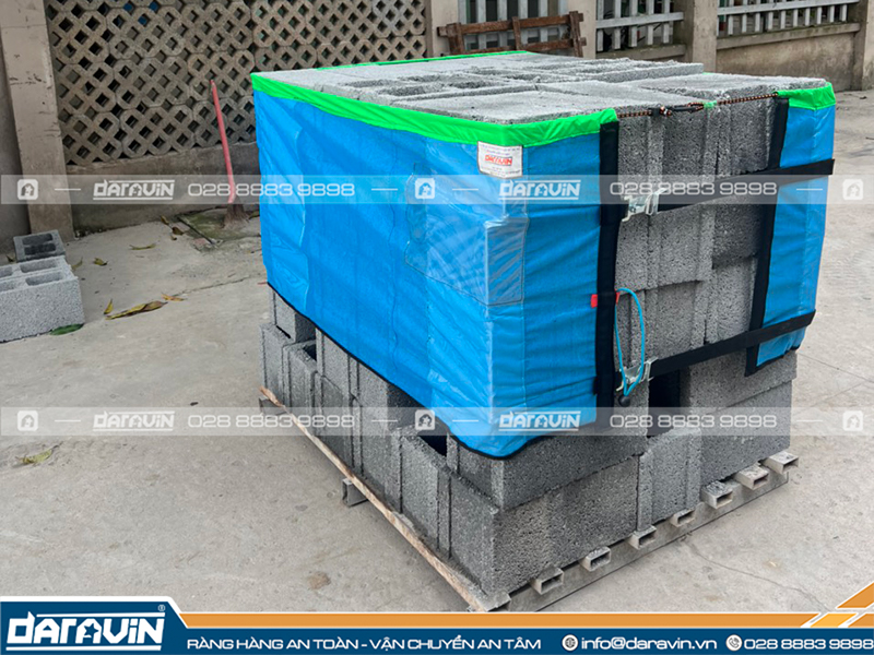 Lưới quấn pallet khóa xiết móc gài Lưới quấn pallet khóa xiết móc gài