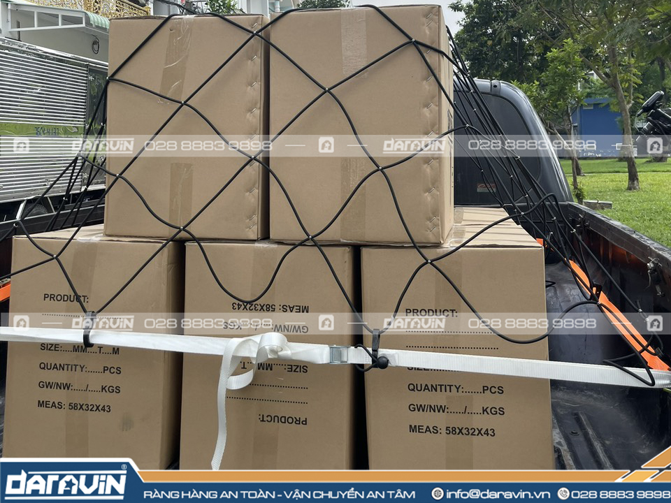 Giới Thiệu Về Lưới Ràng Hàng Trên Xe Bán Tải Giới Thiệu Về Lưới Ràng Hàng Trên Xe Bán Tải