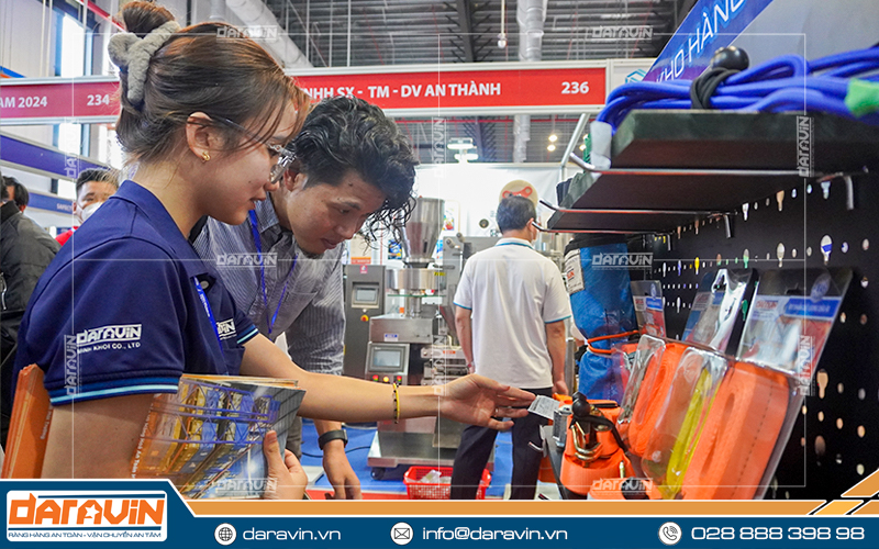 Nhiều khách hàng đặc biệt quan tâm đến các giá trị lợi ích mà sản phẩm kho hàng xanh mang lại Nhiều khách hàng đặc biệt quan tâm đến các giá trị lợi ích mà sản phẩm kho hàng xanh mang lại