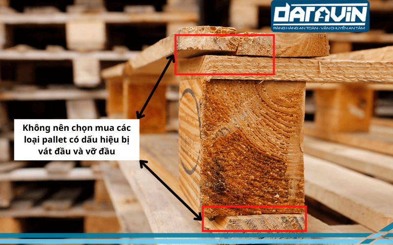 Quan sát kỹ các thanh gỗ trên pallet không chọn mua pallet có dấu hiệu hư hỏng Quan sát kỹ các thanh gỗ trên pallet không chọn mua pallet có dấu hiệu hư hỏng