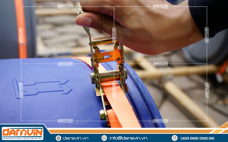 Rèn luyện kĩ năng nhận thức các công cụ phục vụ công việc là một phần của kỹ năng sống Rèn luyện kĩ năng nhận thức các công cụ phục vụ công việc là một phần của kỹ năng sống