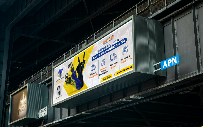 Tặng các bảng led trưng bày sản phẩm cho các cửa hàng trực tiếp phân phối sản phẩm của DARAVIN Tặng các bảng led trưng bày sản phẩm cho các cửa hàng trực tiếp phân phối sản phẩm của DARAVIN