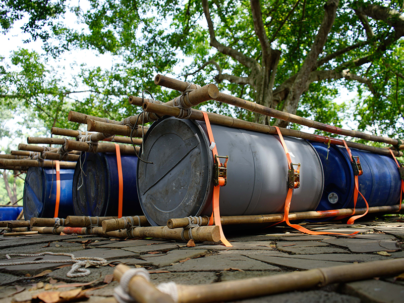 Ứng dụng Dây Chằng Hàng Tăng Đơ Bản 25mm Tải 900kg Móc J dài 5m Ứng dụng Dây Chằng Hàng Tăng Đơ Bản 25mm Tải 900kg Móc J dài 5m