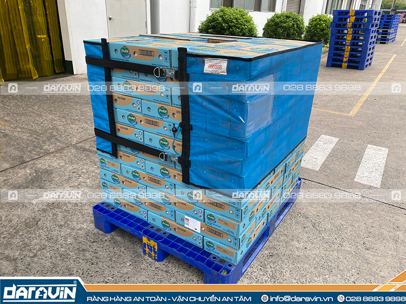 Thử nghiệm và bàn giao lưới quấn pallet khóa xiết móc gài trong lô hàng 7000 cái tại doanh nghiệp logistics Thử nghiệm và bàn giao lưới quấn pallet khóa xiết móc gài trong lô hàng 7000 cái tại doanh nghiệp logistics
