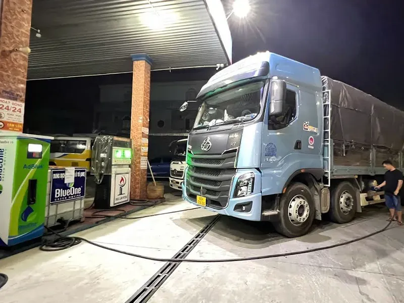 BlueOne chọn lưới thun ràng pallet Daravin để giữ hàng hóa chắc chắn khi vận chuyển