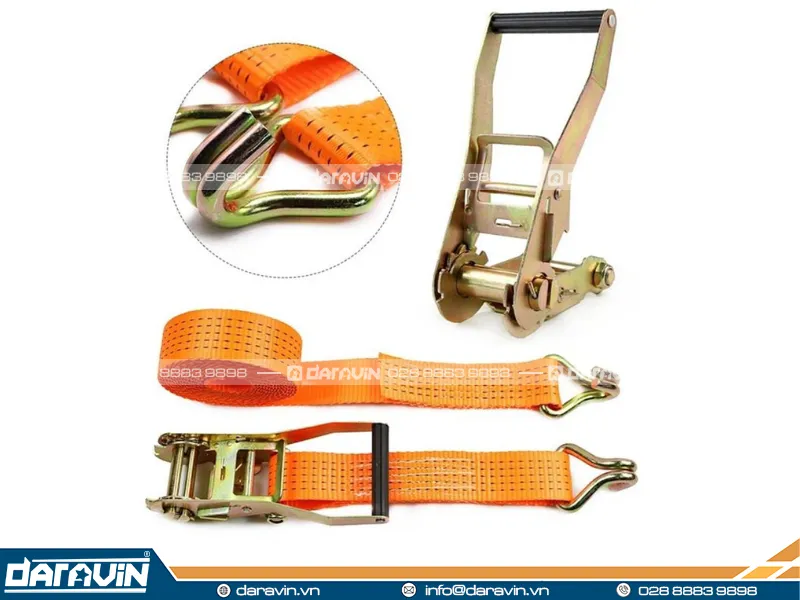 how to use a ratchet tie down