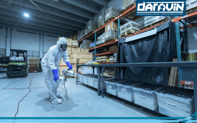 Thường xuyên vệ sinh và khử trùng mối mọt giúp đảm bảo tốt cho hàng hóa lưu trữ Thường xuyên vệ sinh và khử trùng mối mọt giúp đảm bảo tốt cho hàng hóa lưu trữ