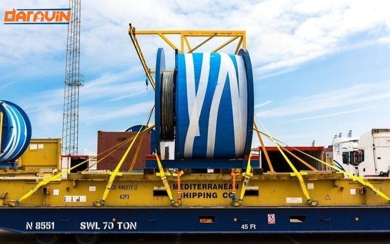 Ứng dụng dây tăng đơ bản 50mm tải 5 tấn móc J