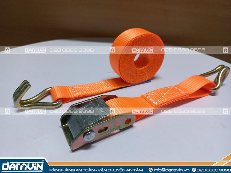 Ưu điểm của dây chằng khóa cam 650kg bản 35mm móc J