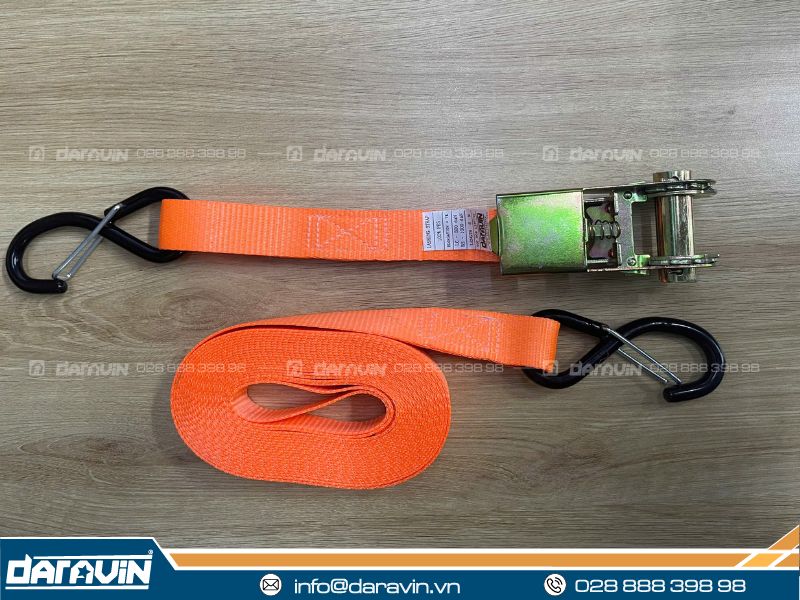 Ưu điểm của dây chằng tăng đơ bản 25mm tải 0.8 tấn móc s chống tháo