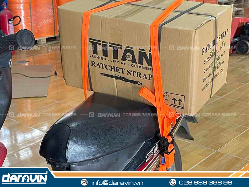 Applications of Ratchet Straps in agriculture