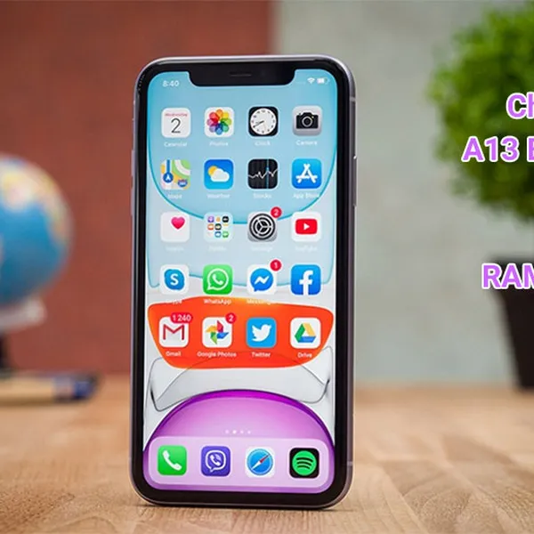 IPhone 11 64GB purple